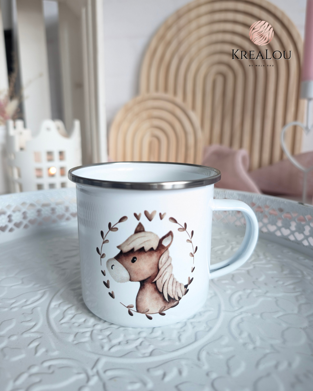 Emaillebecher „Zauberhafte Begleiter“